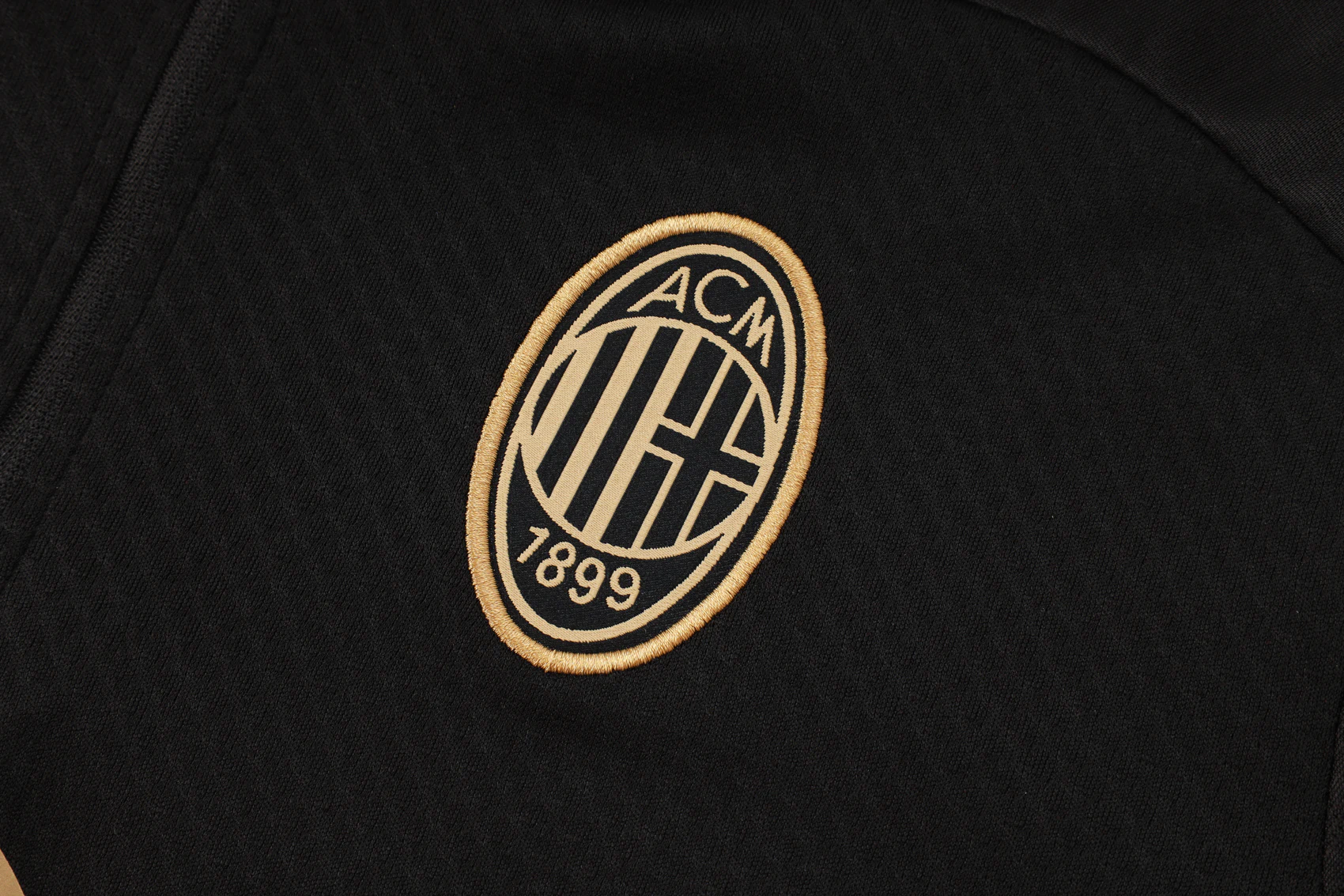 Maglia 2024 2025 - Tuta Ac Milan 2026 | itmagliettecalcio